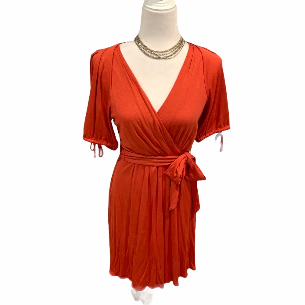 Banana Republic silk blend peach v-neck dress. XS.